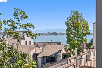 2101 Shoreline Dr #425, Alameda, CA 94501 - Photo 1