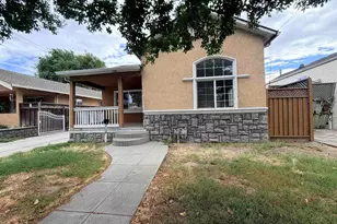 907 10th St, San Jose, CA 95112 - Photo 1