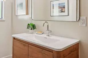 844 Blair Ave, Oakland, CA 94611 - Photo 30