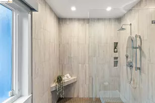 6305 Melville Dr, Oakland, CA 94611 - Photo 30