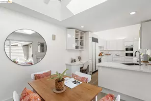 8 Clipper Hill, Oakland, CA 94618 - Photo 22