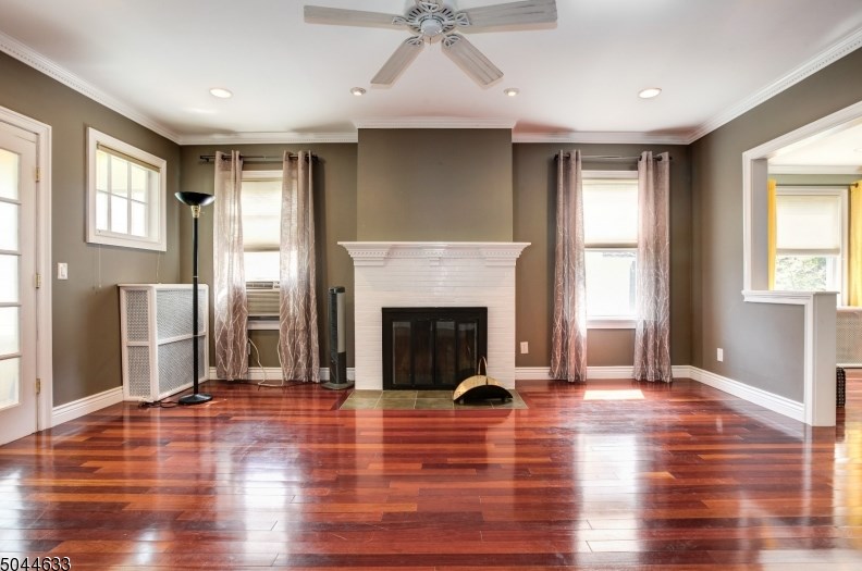 41 Weston St, Nutley, NJ 07110