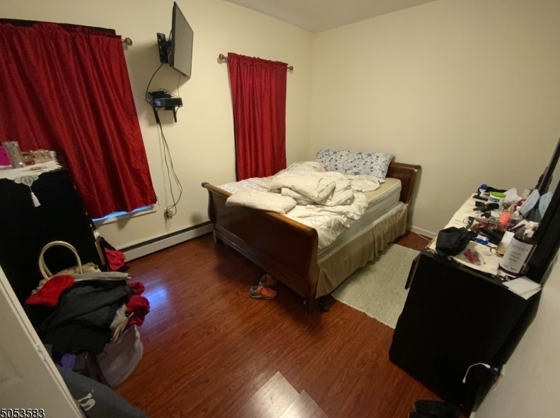 179 Beech St, Paterson, NJ 07501