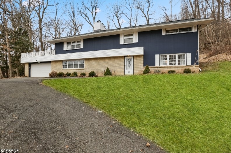 65 Mountain Dr, Plainfield, NJ 07069-6454