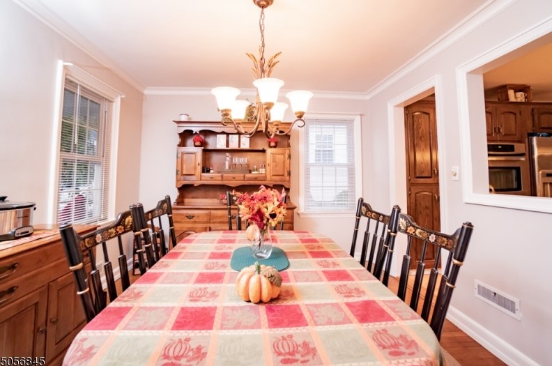 76 Dumont Ave, Clifton, NJ 07013-1009