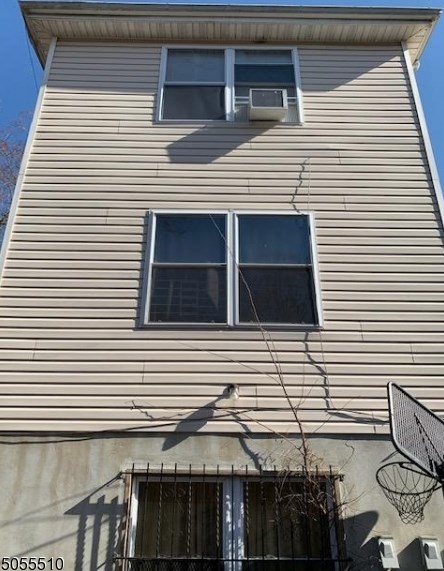 26 11th Ave, Newark NJ  07107-2058 exterior