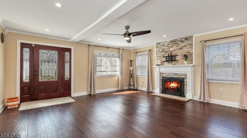 86 Oneida Ave, Plainfield, NJ 07060-4306