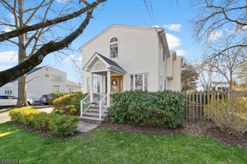 88 Duval St, Bridgewater, NJ 08807