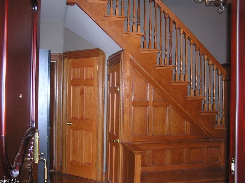 12 Cedar Ave, Montclair, NJ 07042