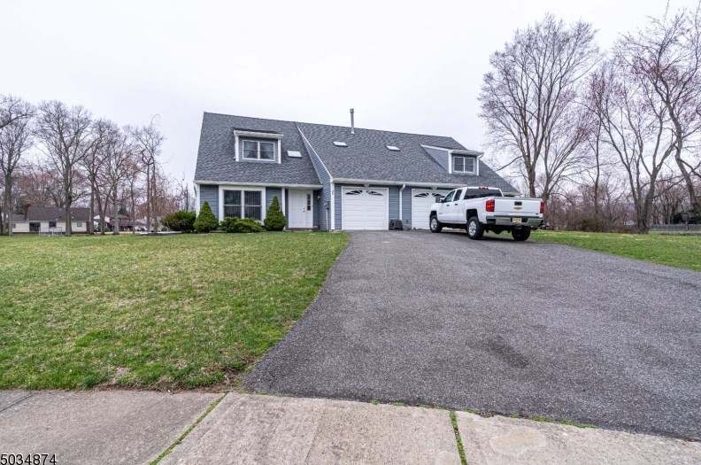 28 Garden St, Lincoln Park, NJ 07035