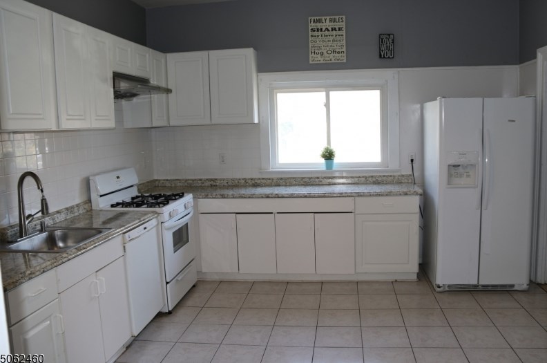 17 Rector St, Millburn NJ  07041-1117 exterior