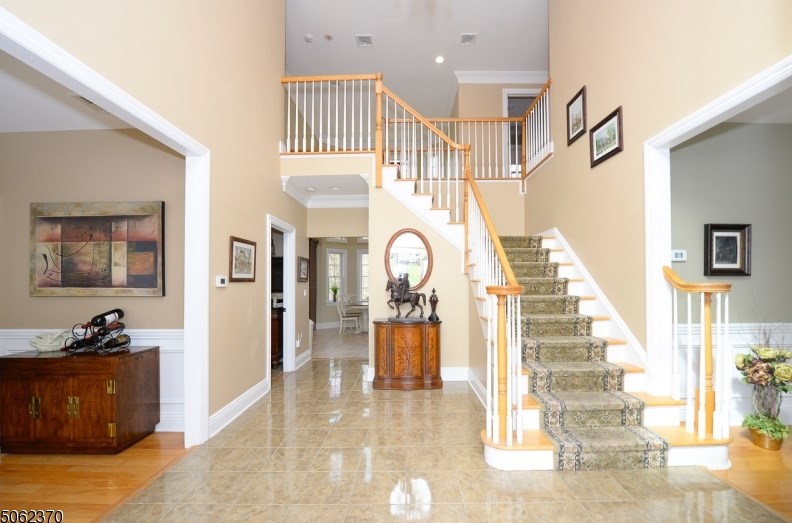 140 Tamboer, Paterson, NJ 07508