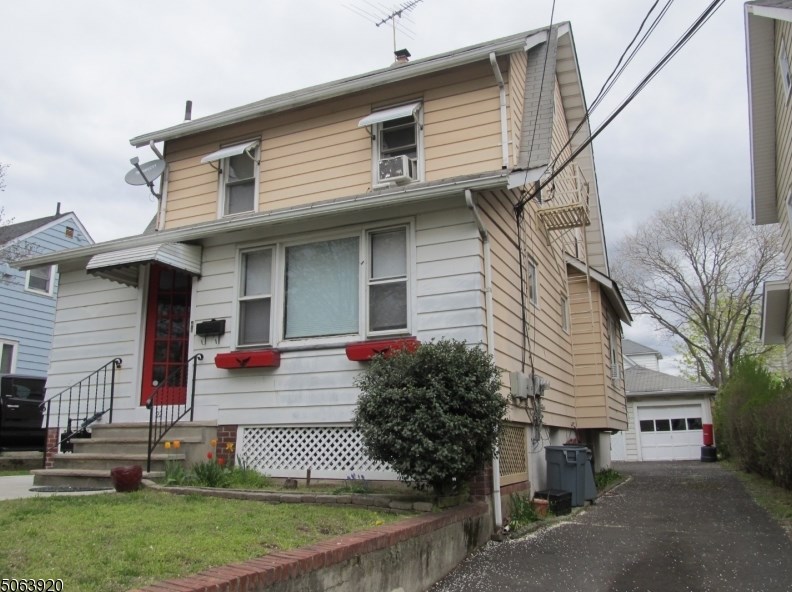 22 Martin Ave, Clifton, NJ 07012-1233