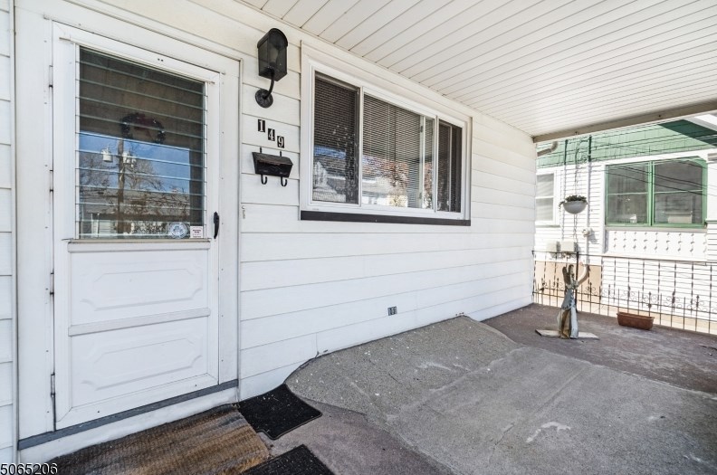 149 2nd St, Clifton, NJ 07011-3357