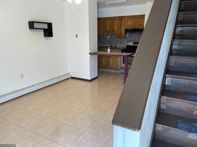 583-595 Main St #19, Paterson, NJ 07503