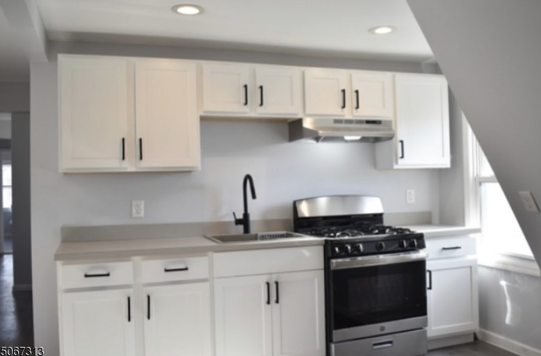 165 N 18th St, East Orange, NJ 07018