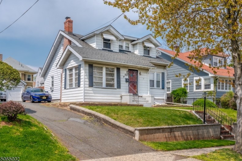 48 Princeton Rd, Elizabeth, NJ 07208-1339