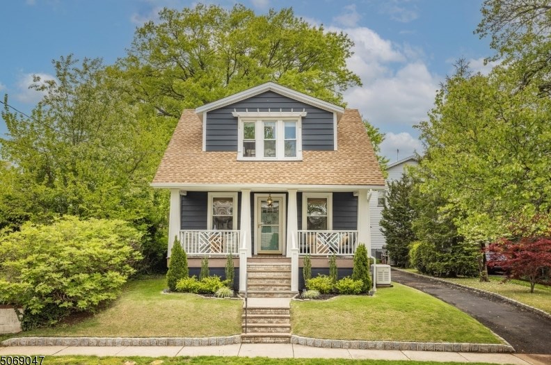10 Florida St, Maplewood, NJ 07040