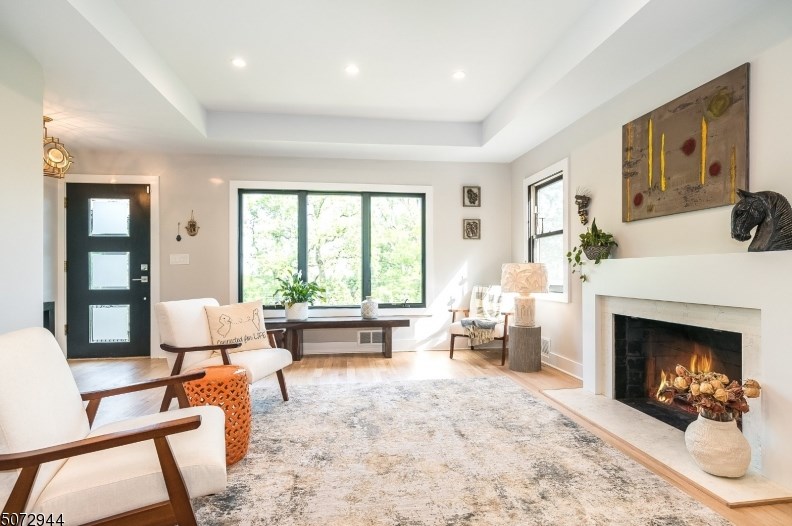 45 Sagamore Rd, Millburn, NJ 07041-2101