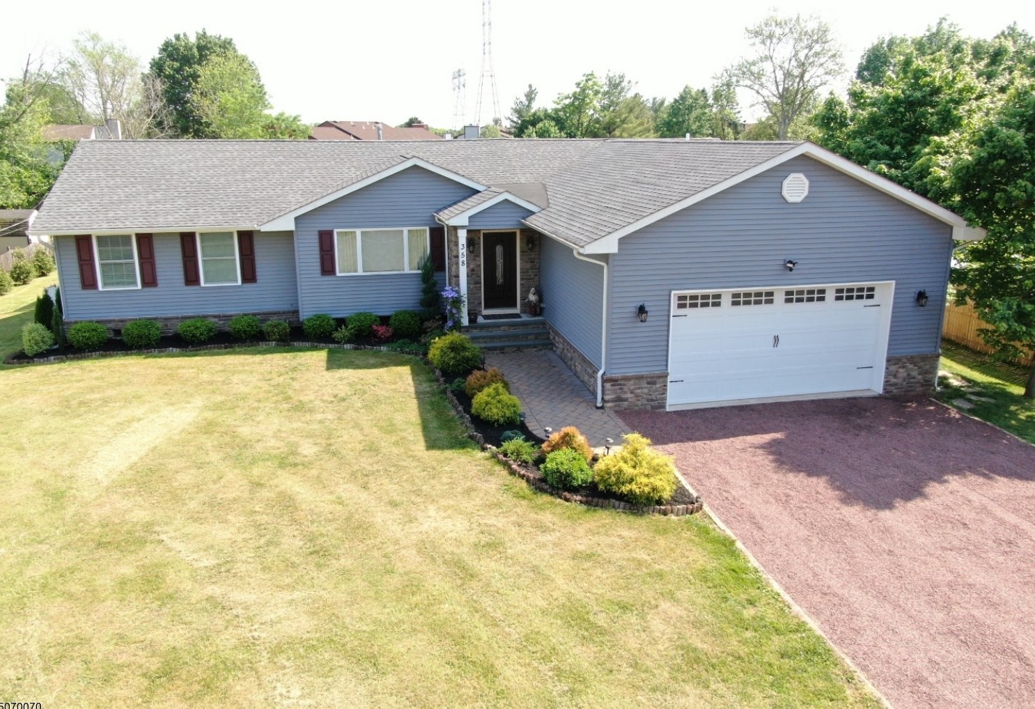 358 Triangle Rd, Millstone, NJ 08844-4514