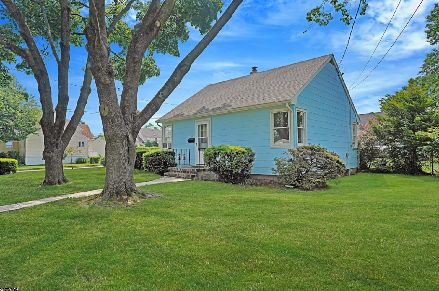 21 Winans Ave, Piscataway, NJ 08854