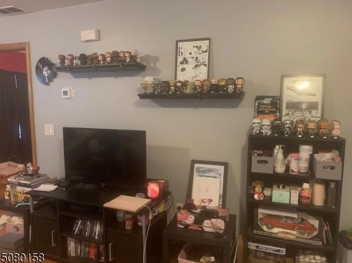 536 2nd Ave, Lyndhurst, NJ 07071