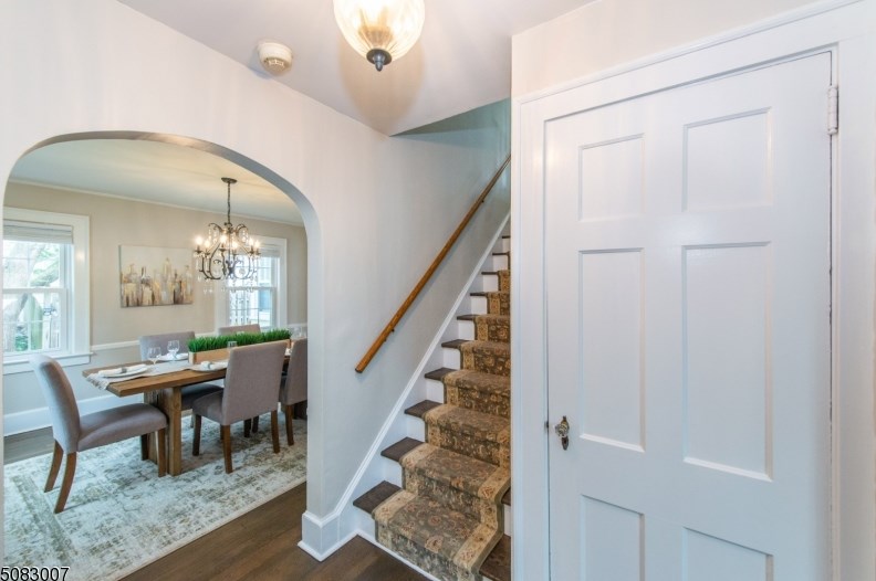 20 Bodwell Ter, Millburn, NJ 07041-1202