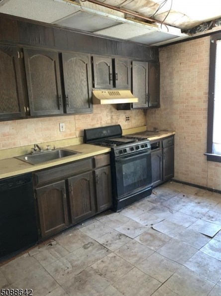 187 Mercer St, Delaware Park, NJ 08865-3040