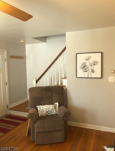 28 Dumont Ave, Clifton, NJ 07013-1007