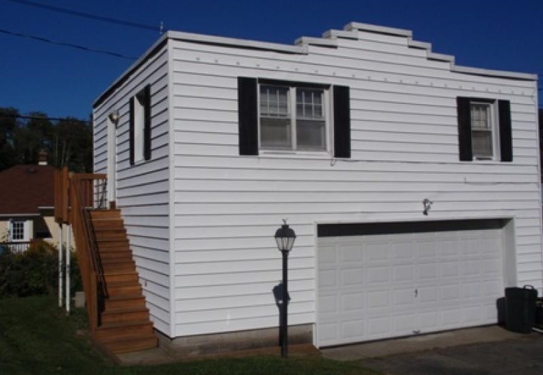 10 Clover Pl, Dover, NJ 07803