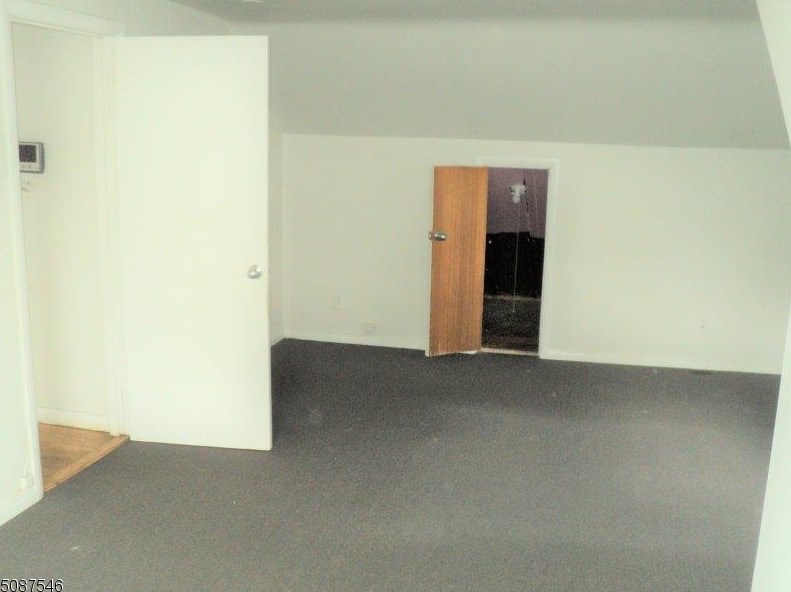 2 Clifton Ave, Clifton NJ  07011-1422 exterior