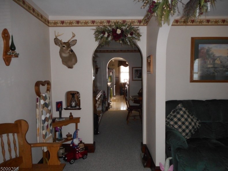 127 Mercer St, Delaware Park, NJ 08865-3041