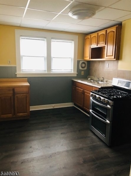 378 Boyden Ave 2nd Fl, Maplewood, NJ 07040