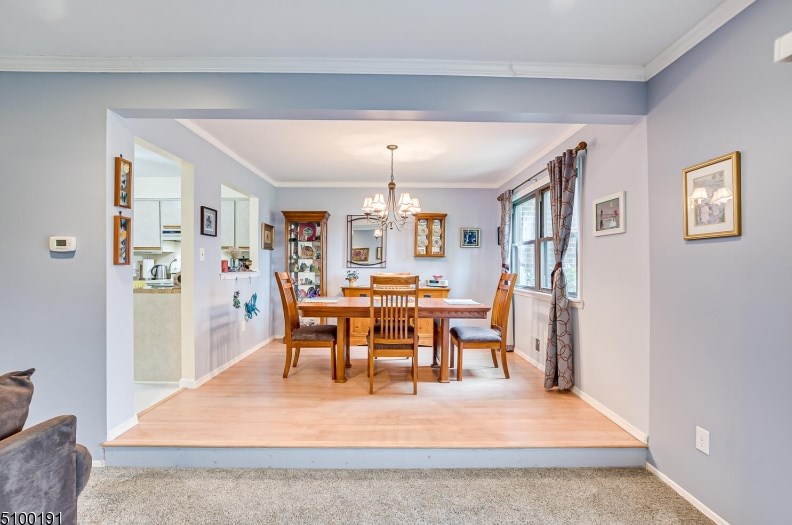 795 Eves Dr, Millstone, NJ 08844-4955
