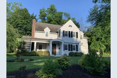 82 Whitney Rd - Photo 1