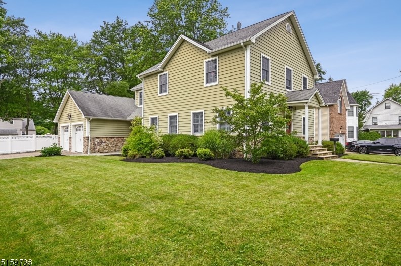 33 Bolton Blvd, Berkeley Heights, NJ 07922-1404