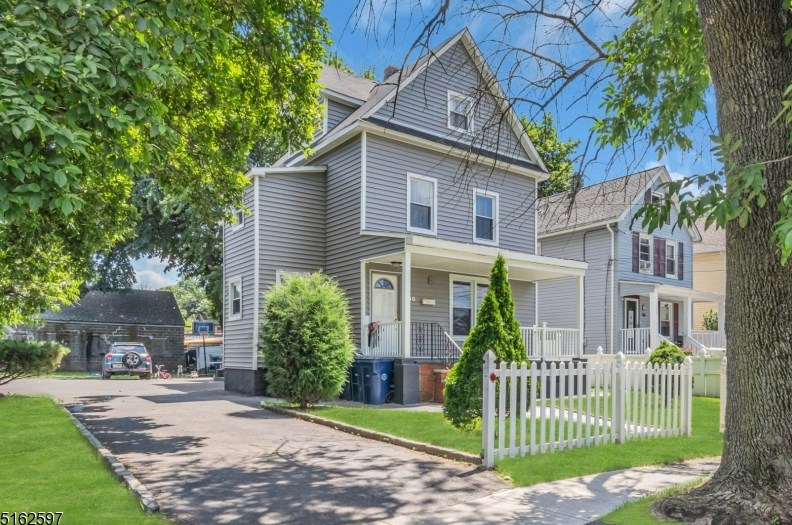 746 Saint Marys Ave, Plainfield, NJ 07062-1626