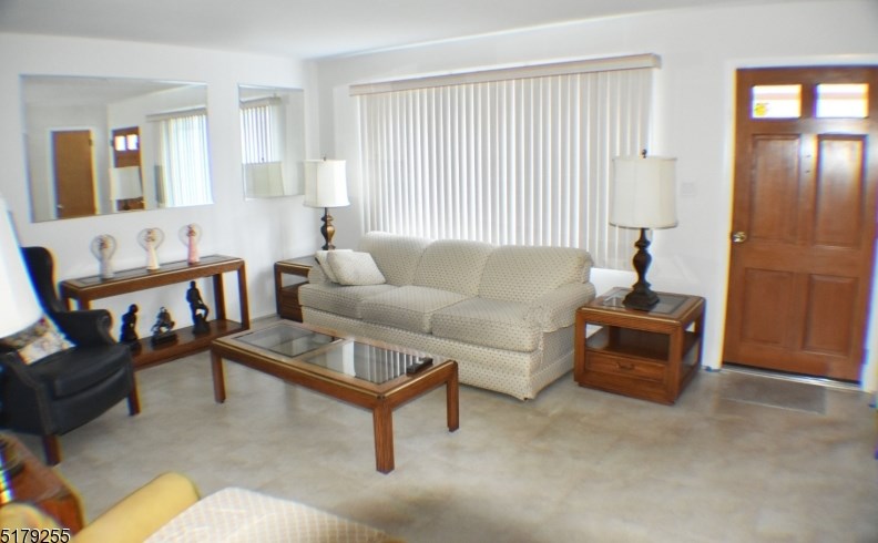 958 Lehigh Ave, Union Center, NJ 07083-7636