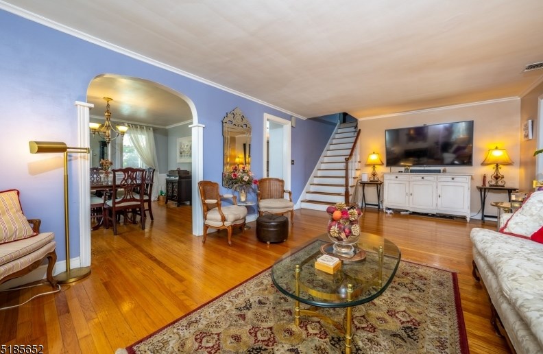 2758 Larchmont Rd, Union Center, NJ 07083-4833