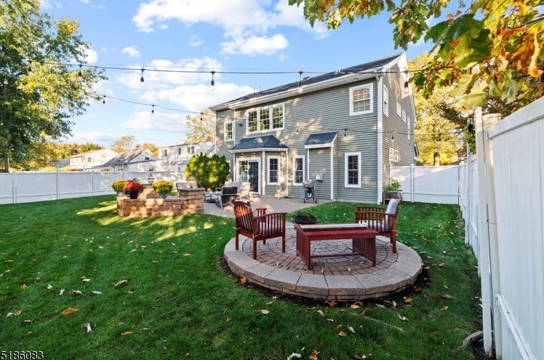 56 Bergen Dr, West Paterson, NJ 07424