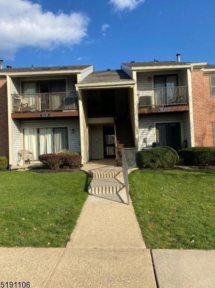 319 English Pl, Basking Ridge NJ  07920-2752 exterior