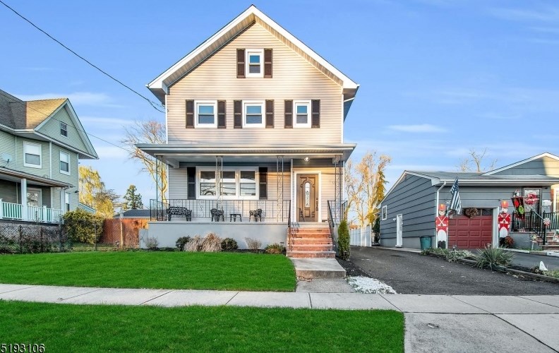 60 Harrison Ave, Plainfield, NJ 07060-3945