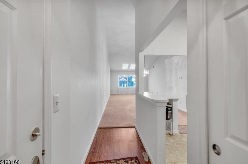 48 Alexandria Way, Basking Ridge, NJ 07920-2757