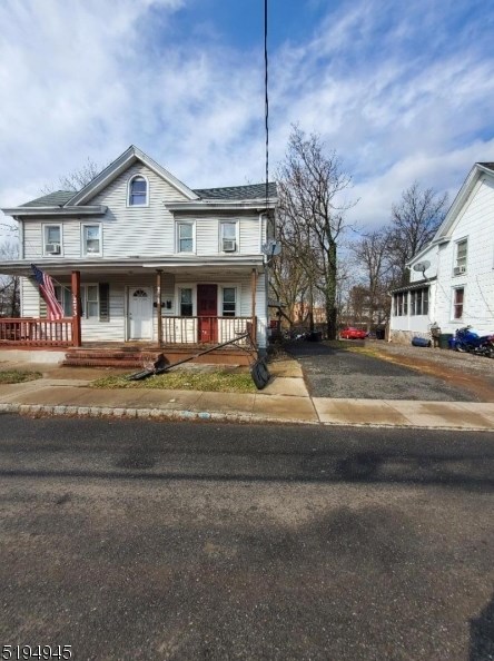 271 W Main St, Bound Brk, NJ 08805
