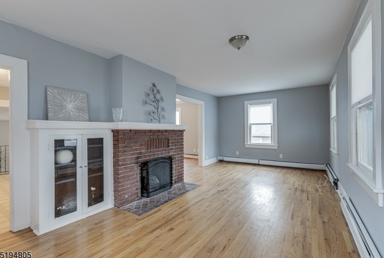 84 Harrison Ave, Plainfield, NJ 07060-3643