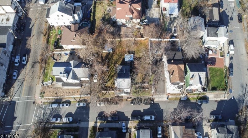 51 Jane St, Paterson NJ  07522-1169 exterior