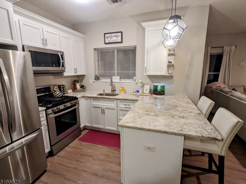 320 Brittany Dr, Wayne NJ  07470-3288 exterior