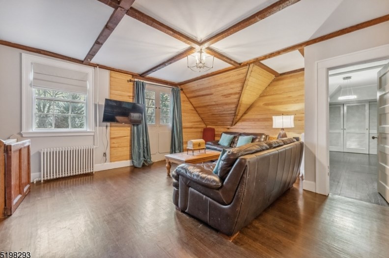 30 N Mountain Ave #ch, Montclair, NJ 07042