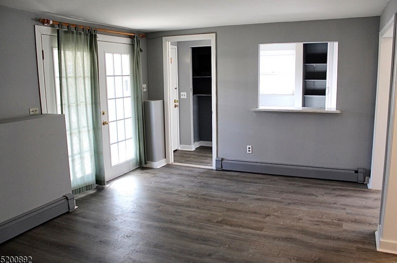 206 S Main St, Hackensack, NJ 07601