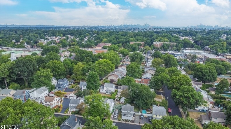 286 Prospect St, Nutley, NJ 07110-2264